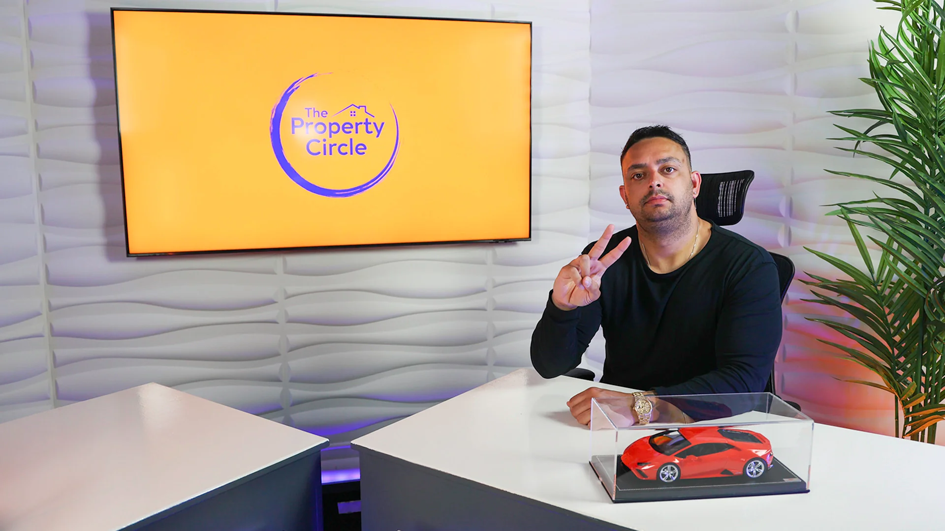 Publicly available promotional image associated with Ste Hamilton